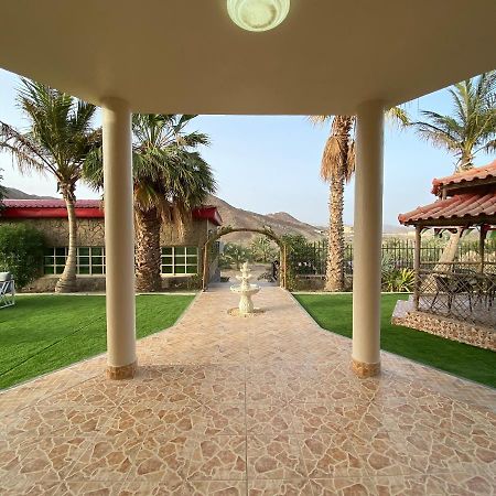 Uae Farm Villa Qur Luaran gambar
